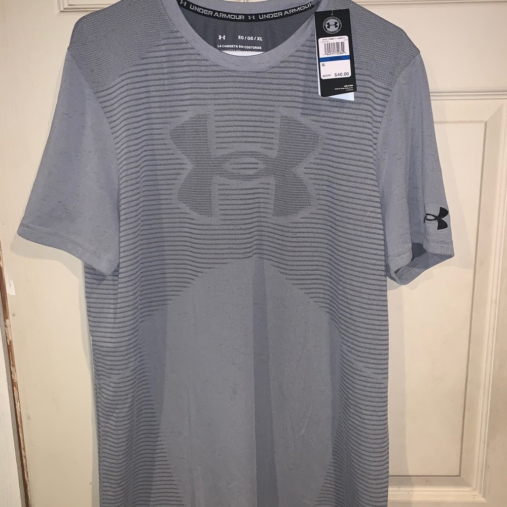 Under Armour Shirt size XL